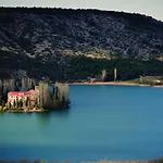 Marijana Guest house Lozovac