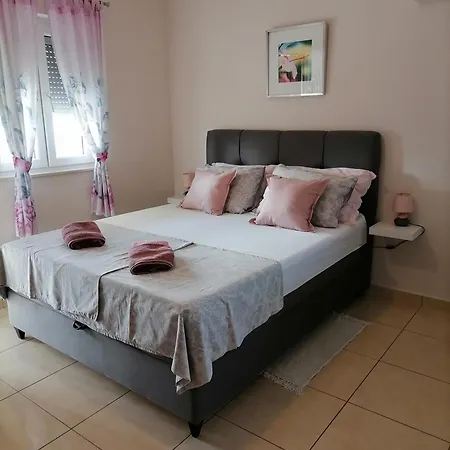 Marijana בית הארחה 3*