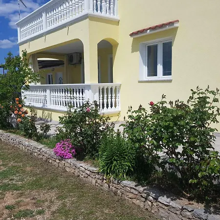 Marijana 3* Лозовац