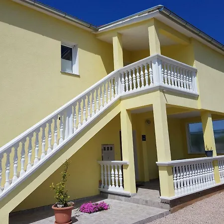 Marijana לוזובאק