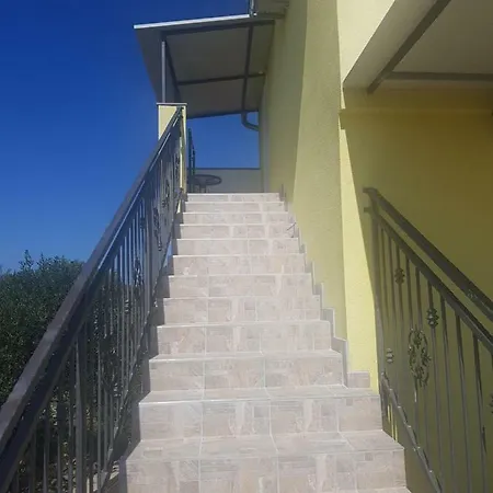 Marijana 3* Лозовац