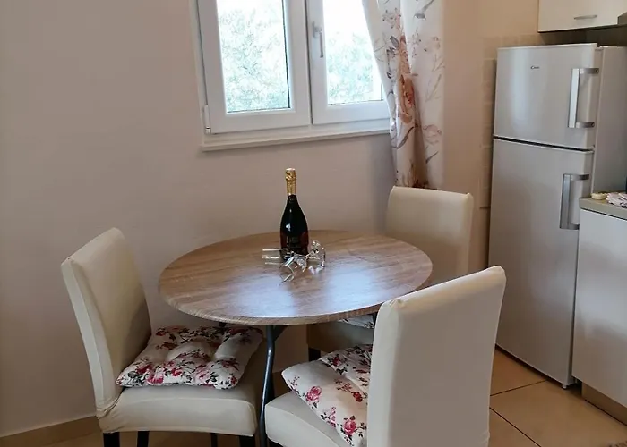 בית הארחה Marijana לוזובאק